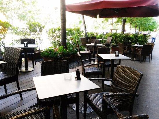 Timeout Launch Café